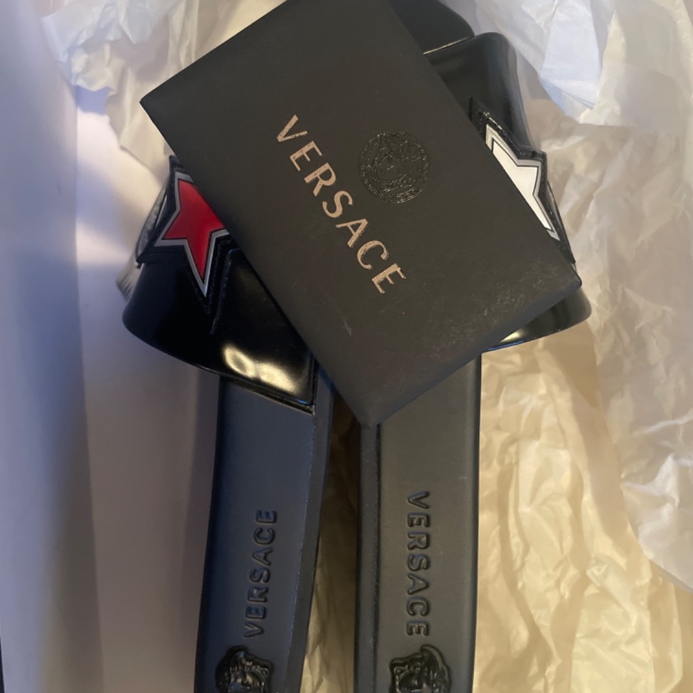 Versace Slides - Picture 7 of 7